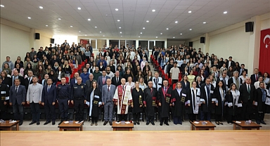 2025-2026 AKADEMİK YILI AÇILIŞ TÖRENLERİNİN İLKİ UZUNKÖPRÜ’DE GERÇEKLEŞTİRİLDİ