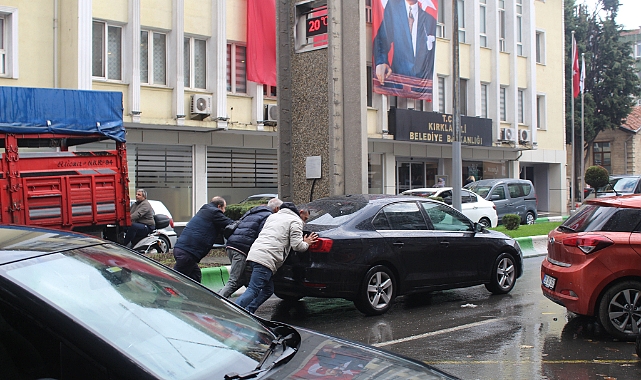 Araç Arızalandı, Trafik Yoğunluğu Oluştu