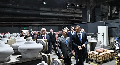 Bakan Kacır ve Vali Soytürk Kutes Metal’i Ziyaret Etti 