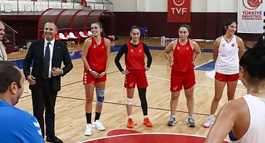 Başkan Bulut, Antrenmanda Takımı Yalnız Bırakmadı