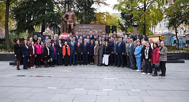 Başkan Sarıkurt`tan Demokrasinin Temel Taşı Muhtarlara Teşekkür