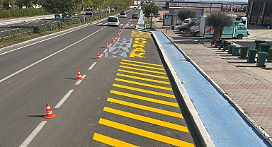 BÜYÜKŞEHİRDEN, TOPLU TAŞIMA DURAKLARINA YENİLİKÇİ UYGULAMA