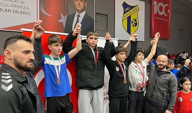 Demirköy Belediyespor Trakya Cumhuriyet Kupası'ndan Madalyalarla Döndü