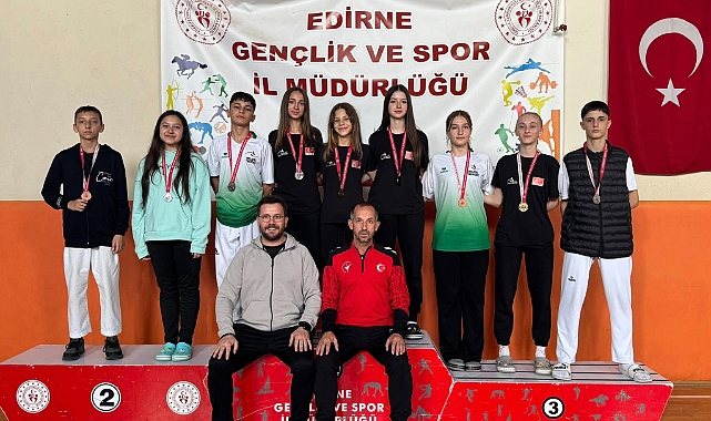 Edirne'de Cumhuriyet Bayramı Coşkusuyla Taekwondo Müsabakaları Düzenlendi