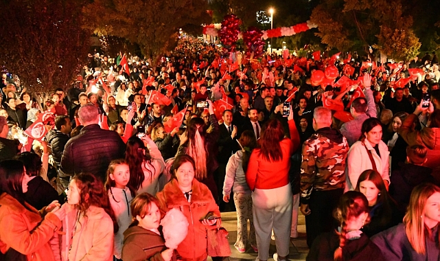 Keşan’da Cumhuriyet’in 102. Yılı Coşkuyla Kutlandı!