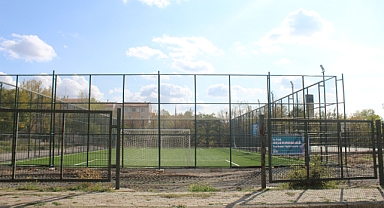Kırklareli Belediyesi'nden Cumhuriyet Mahallesi'ne Yeni Futbol Sahası