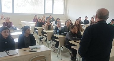 Kırklareli'nde Aile Değerleri Seminerleri Devam Ediyor