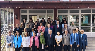 Kırklareli'nde Çocuk Hizmetleri Personeline 