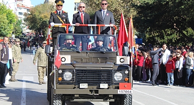 Kırklareli’nde Cumhuriyet Coşkusu 102. Yılında Zirveye Çıkıyor