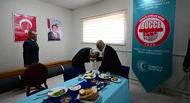 Kırklareli’nde Huzurevinde Dünya Yaşlılar Günü Kutlaması