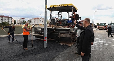 Kırklareli'nde Ulaşım Ağı Güçleniyor: Başkan Derya Bulut Asfalt Çalışmalarını İnceledi