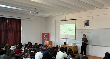 Kırklareli Üniversitesi Kariyer Destek Eğitimleri Pınarhisar MYO'da Devam Etti
