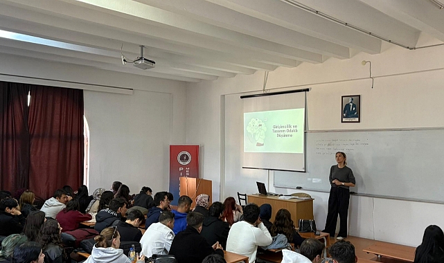 Kırklareli Üniversitesi Kariyer Destek Eğitimleri Pınarhisar MYO'da Devam Etti