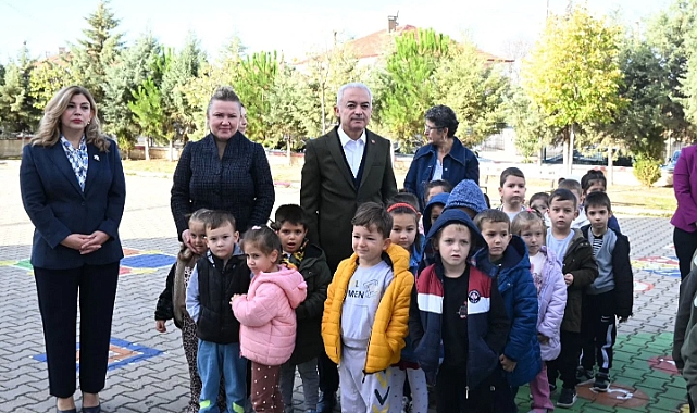 Kırklareli Valisi Uğur Turan, Dünya Gıda Günü Etkinliğinde Öğrencilerle Buluştu