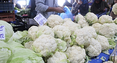 Kış Mevsiminin Habercisi Karnabahar Pazarda Görüldü