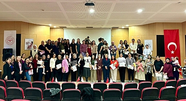Lohusa Anneler ve Anne Adayları Kırklareli Eğitim ve Araştırma Hastanesinde Buluştu