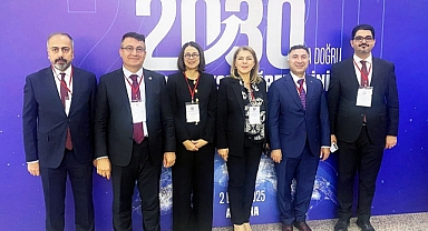 Rektör Ak KLÜ’yü ÜAK Toplantısında Temsil Etti