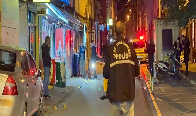 Sokakta karşılaştığı husumetlisini tabanca ile öldürdü