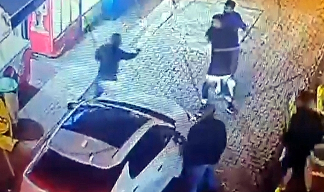 Tekirdağ'da 1 kişinin öldüğü,1 kişinin de yaralandığı silahla kavga kamerada