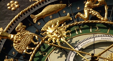 25 Kasım 2025 Salı Burç Yorumları: Duygular Derinleşiyor, Sezgiler Güçleniyor!