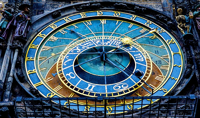 5 Kasım 2025 Çarşamba Burç Yorumları: Duygular Derinleşiyor, Sezgiler Güçleniyor!