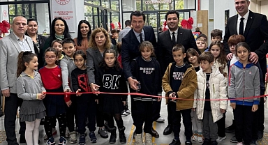 Bahçeşehir Koleji Öğrencileri Atatürk’ü Tuvalde Yaşattı