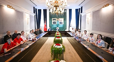 Başarılı Sporculardan Kırklareli Valisine Gurur Dolu Ziyaret