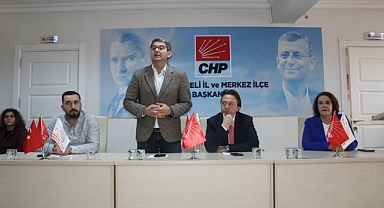 CHP'nin Geleneksel Halk Toplantısı Yoğun Katılımla Gerçekleşti