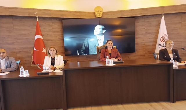 Edirne Belediyesi'nin 7,3 Milyarlık 2026 Bütçesi Komisyona Havale Edildi