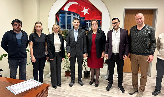 Kırklareli Eğitim ve Araştırma Hastanesi'nde Önemli Cerrahi İş Birliği