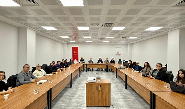 Kırklareli İl Sağlık Müdürlüğü Tütün Bağımlılığı Tedavisi Eğitimi Düzenledi