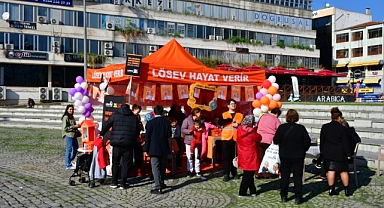 Lüleburgaz Kongre Meydanı’nda Lösemi Farkındalığı
