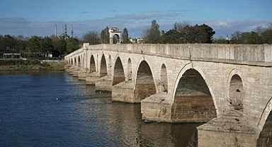 Meriç’in Suyu Sanayiye mi Gidiyor? Trakya’da Tarımsal Gelecek İçin Kritik Uyarı