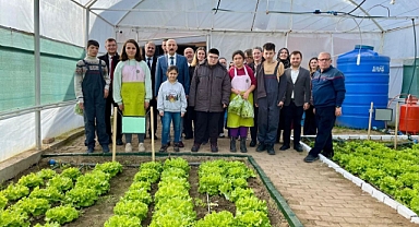 Müdür Murat Altınöz'den Bilal Yapıcı Özel Eğitim Meslek Okulu'na Ziyaret