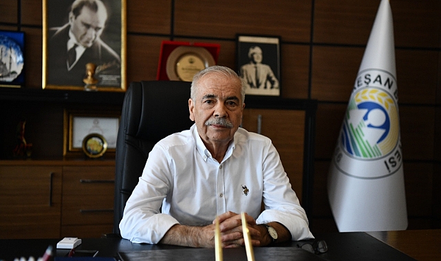 Özcan, 24 Kasım Öğretmenler Günü'nü Kutladı