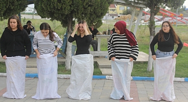 Pınarhisar’da Üniversiteliler Çocukluklarına Döndü: Geleneksel Oyunlarla Renkli Şenlik