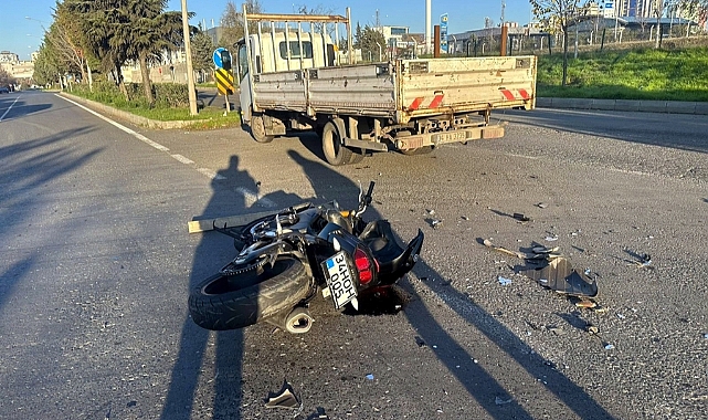 Tekirdağ'da, kamyonetle çarpışan motosikletin sürücüsü yaralandı