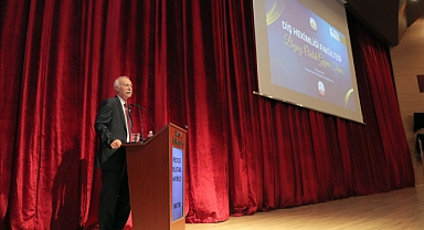 ÜNİVERSİTEMİZDE DİŞ HEKİMLİĞİ FAKÜLTESİ BEYAZ ÖNLÜK GİYME TÖRENİ GERÇEKLEŞTİRİLDİ