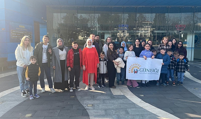 Akvaryum Ziyaretiyle Hem Eğlendiler Hem Öğrendiler