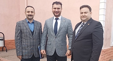 Başkan Fırat Yayla, KIRHAB Toplantısında Sahipsiz Hayvanlar İçin Birlik Mesajı Verdi