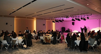 Başkan Sarıkurt 24 Kasım Programında Eğitimcilerle Buluştu