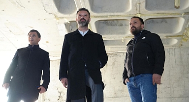 Başkan Sarıkurt, Katlı Yer Altı Otoparkı ve Meydan Düzenlemesi İnşaatını İnceledi