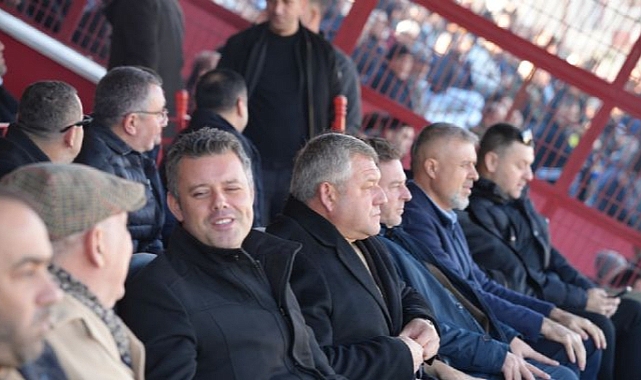 Başkan Sarıkurt´tan Çorluspor 1947'ye Tribün Desteği