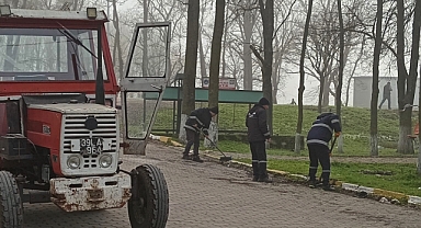 Büyükkarıştıran’da Temizlik Seferberliği Aralıksız Sürüyor