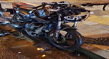 Çorlu'da otomobil ile motosiklet çarpıştı; 2 yaralı