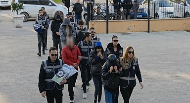 Edirne'de masaj salonlarına fuhuş operasyonunda 5 kişi tutuklandı