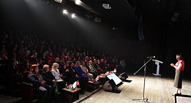 KADINLARIN EŞİT TEMSİL ÇAĞRISI TEKİRDAĞ'DAN YÜKSELDİ