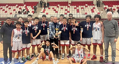 Kırklareli Belediye Spor, U14 Erkekler Liginde Şampiyonluğa Ulaştı