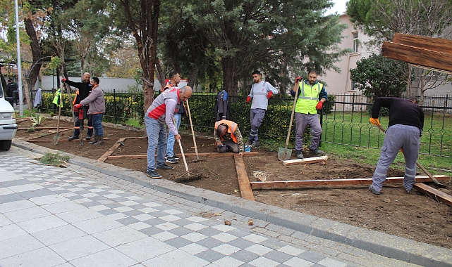 Kırklareli Belediyesi İstasyon Caddesi'nde Peyzaj Çalışmalarını Tamamladı