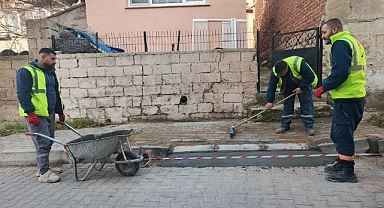 Kırklareli Belediyesi'nden Yaşlı Vatandaşlara Kaldırım Kolaylığı